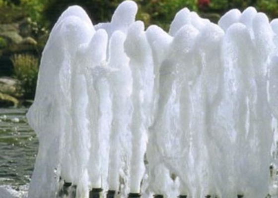 la fontaine de la danse 80kpa équipe le jet d'un gicleur écumeux de mousse d'acier inoxydable