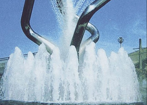 Le jet de fontaine d'eau de D.C.A. dirige le jet en laiton 12m3/h de tour de glace