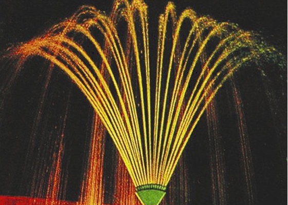 La fontaine en laiton de danse de conte de Chromplate Phoenix équipe Jet Water Spray High d'un gicleur 4m
