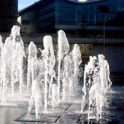 Bec écumeux vertical de poste d'eau potable d'acier inoxydable