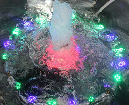 380v colorés 3m allument la fontaine d'eau