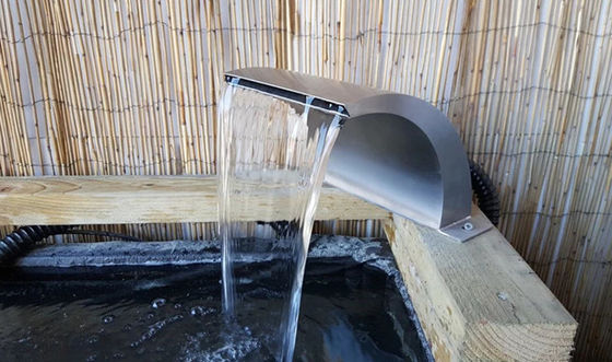 Jet de cascade d'acier inoxydable du bâti 200cm de mur
