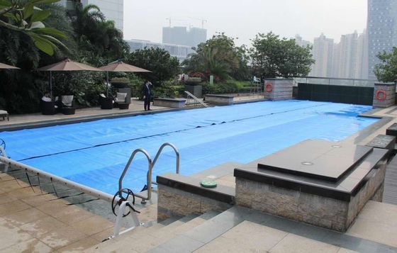 Type de bulle couverture de piscine de manuel d'IP68 4mm avec le rouleau