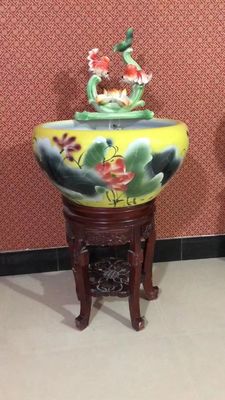 Les poissons du modèle ccc Koi de Lotus d'accessoires d'aquariums roulent