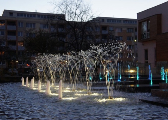 SS304 282L/min bec tournant de fontaine de 1,5 pouces